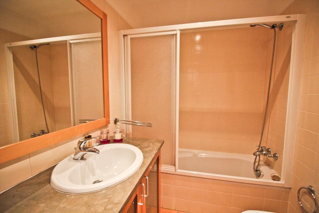 Apartamento T1 Em Lagos Com Piscina E Garagem Ngoại thất bức ảnh