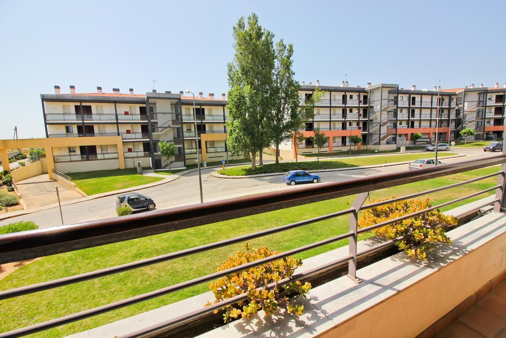 Apartamento T1 Em Lagos Com Piscina E Garagem Ngoại thất bức ảnh